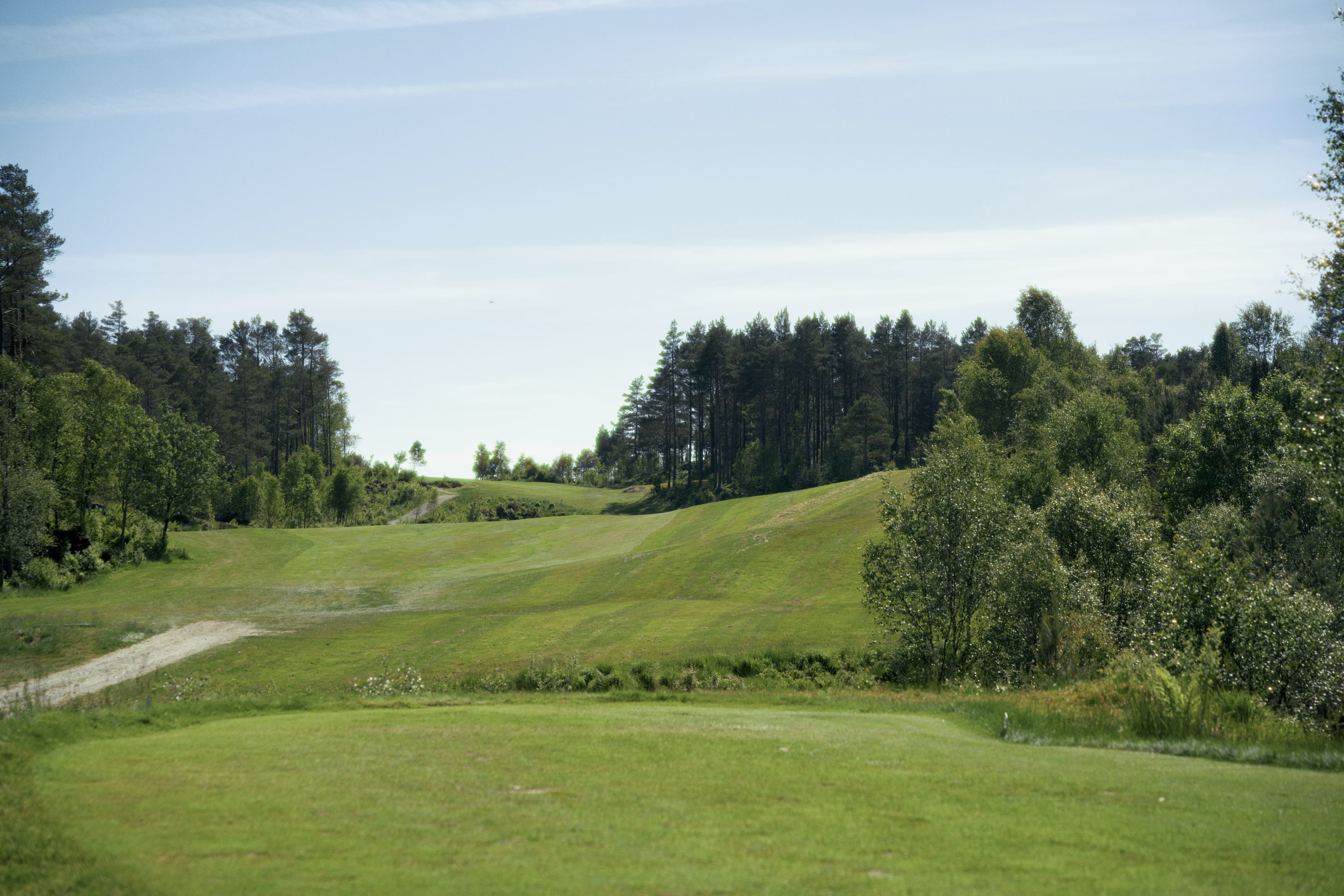 Oversiktibilde Haugaland Golfklubb utslag hull 7 2 00000001